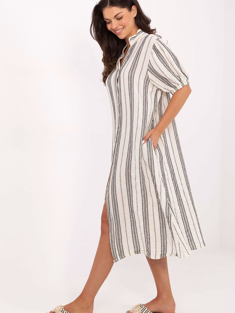Boho Style Midi Dress with Oversized Cut and V-Neckline by Och Bella.