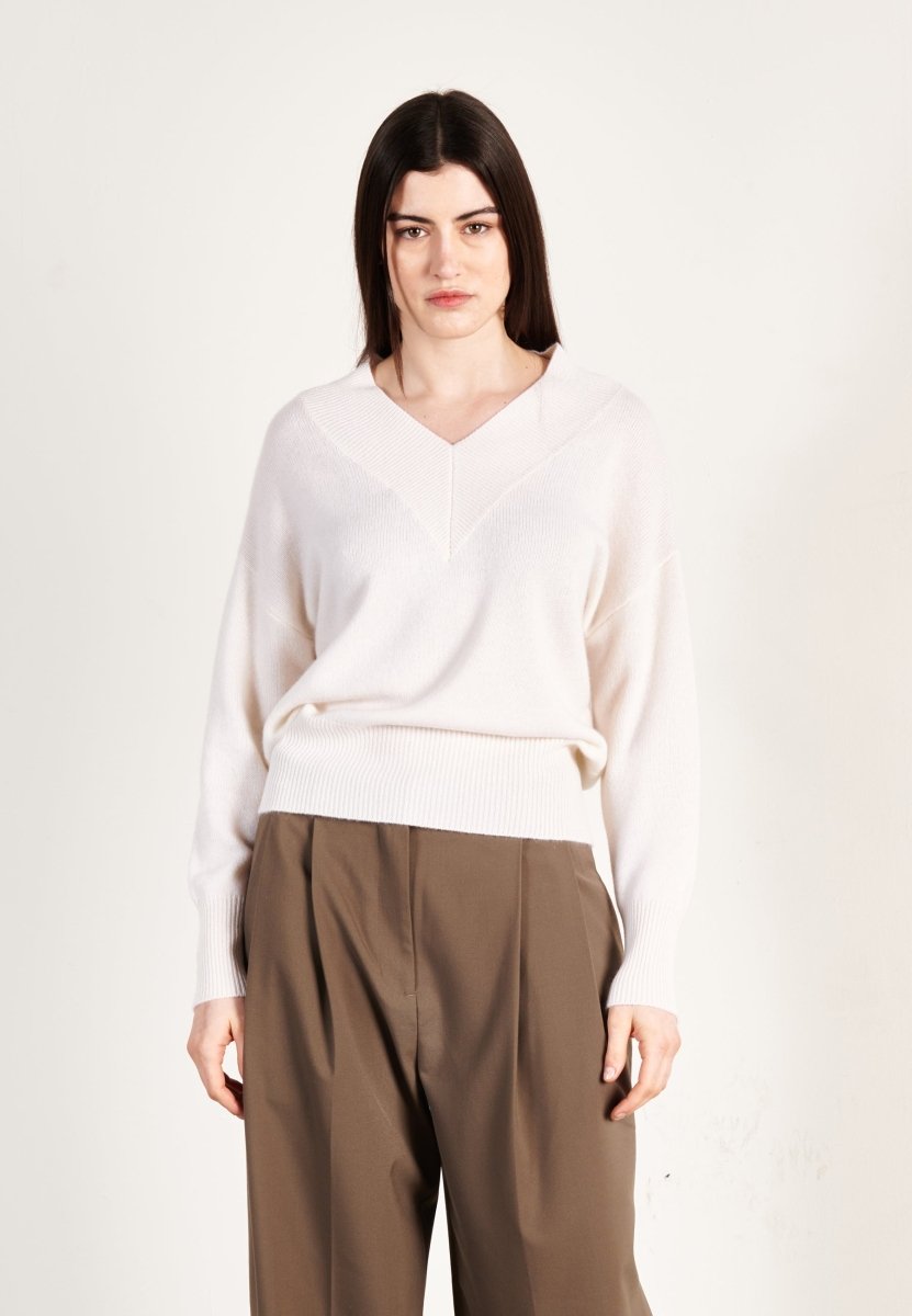 Pull col V femme en cachemire 4 fils blanc écru - HANA 12  | France